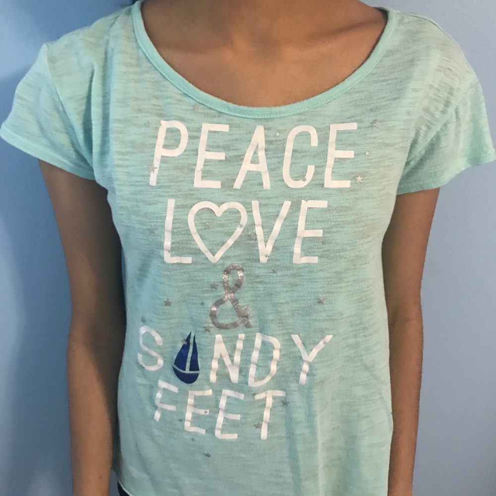 Peace love and sandy feet green T-shirt kids
